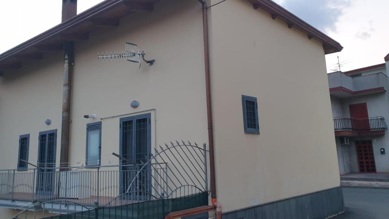 Un Mondo Di Coccole Santa Maria La Carita Экстерьер фото
